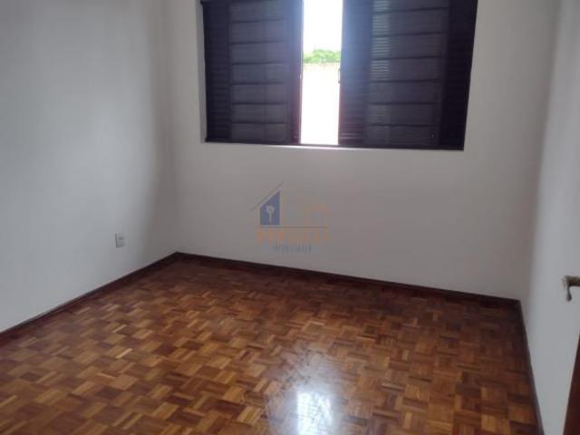 Casa de rua em Vila Augusta Sorocaba