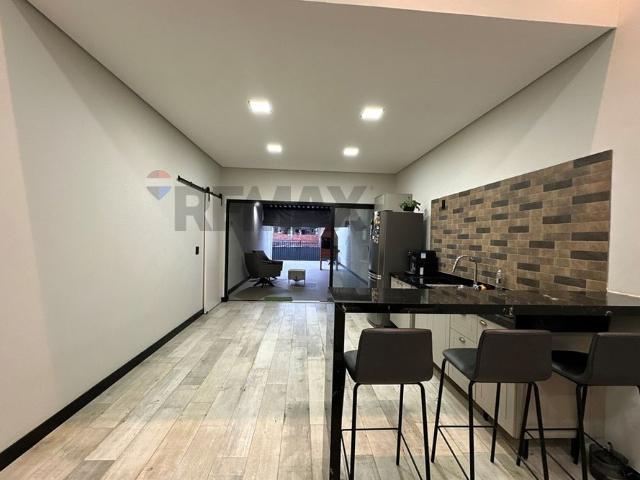 Casa de rua moderna disponível para locação no Jardim São Carlos Sorocaba