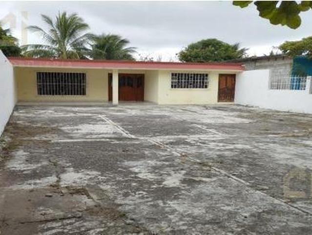 Casa de recuperación en Venta en Rinconada, Emiliano Zapata, Veracruz