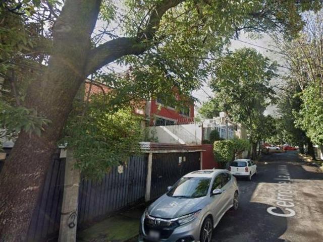 CASA DE REMATE EN LA CAMPESTRE CHURUBUSCO, COYOACAN DE ENTREGA INMEDIATA