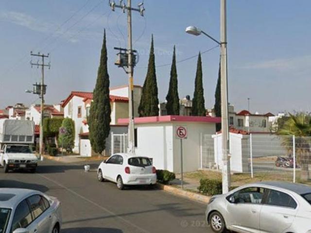 CASA DE REMATE EN OJO DE AGUA TECAMAC, CERCA DE PLAZA TECAMAC POWER CENTER