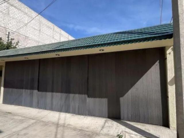 CASA DE REMATE EN PACHUCHA DE SOTO HIDALGO, CERCA DE PLAZA REVO