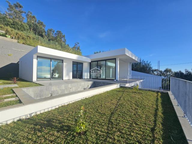 Casa de Sonho no Arco da Calheta, Madeira 258m² Arco Da Calheta