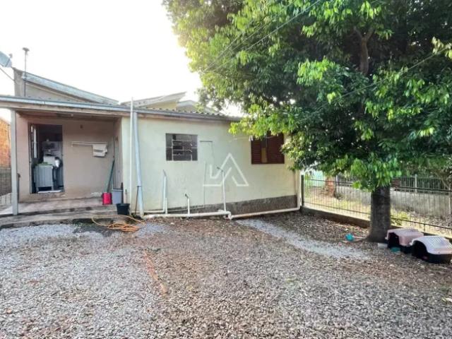 Casa de três dormitórios á venda na vera cruz 750m² terreno