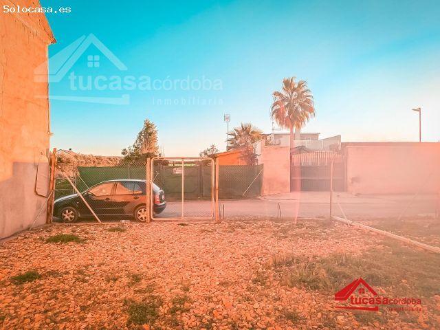 Casa de tres plantas en construcción en Alcolea No Hipotecable con amplio patio ?️✨