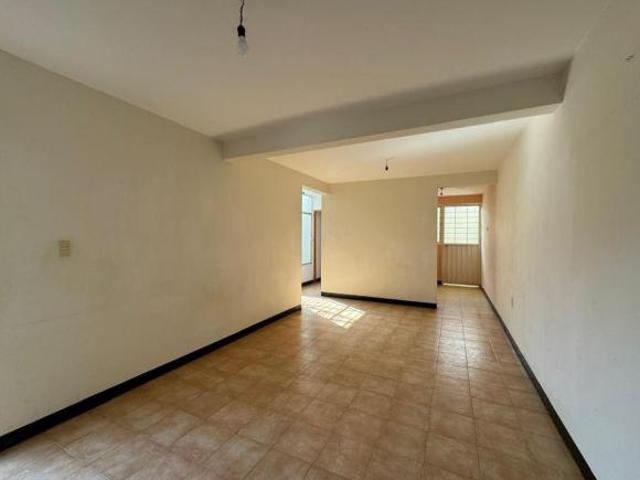 Casa de un nivel en venta en La Chigoló
