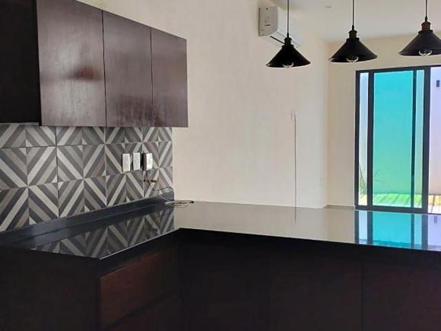 Casa de un nivel en zona residencial, 3 Recámaras al Norte de V de A
