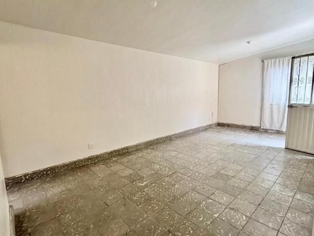 Casa de Un Piso Dos Recamaras Zona Centro