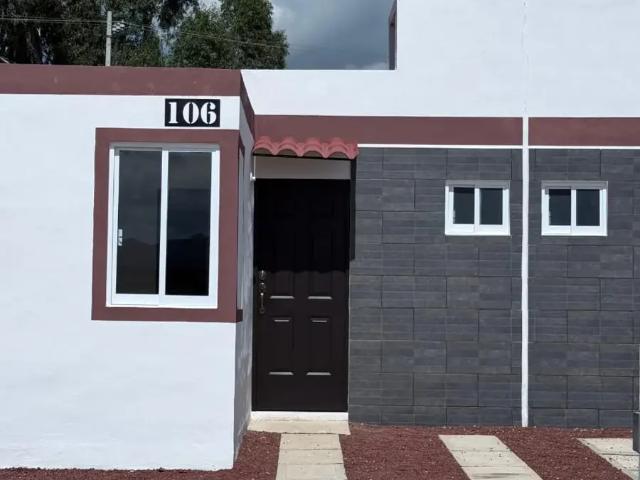 Casa de un piso en fraccionamiento con alberca | Acepta INFONAVIT, FOVISSSTE