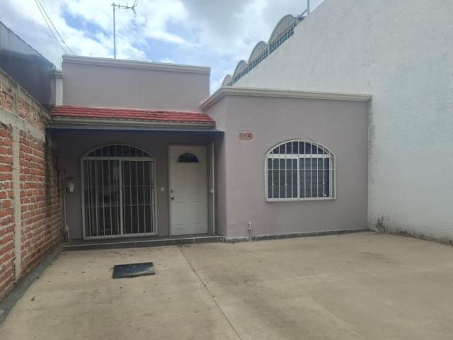 Casa de un piso en VENTA en BOSQUES DE LA PRESA