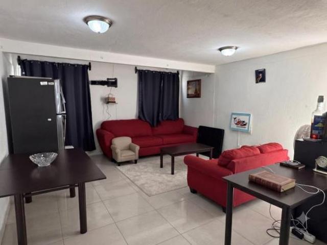Casa de un solo nivel en venta Colonia 24 de junio