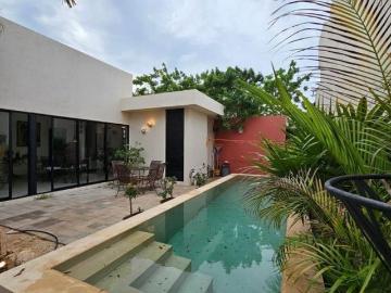 Casa de una planta dentro de privada en CONKAL