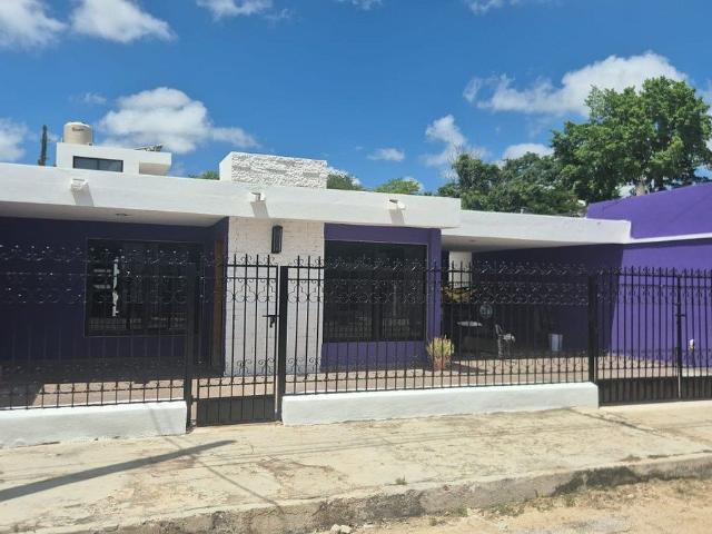 CASA DE UNA PLANTA EN EL CENTRO DE MÉRIDA