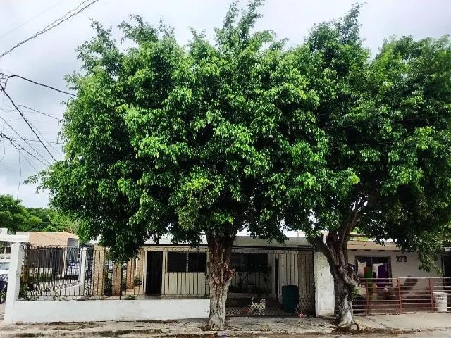 Casa de una planta en esquina en venta en Cordemex