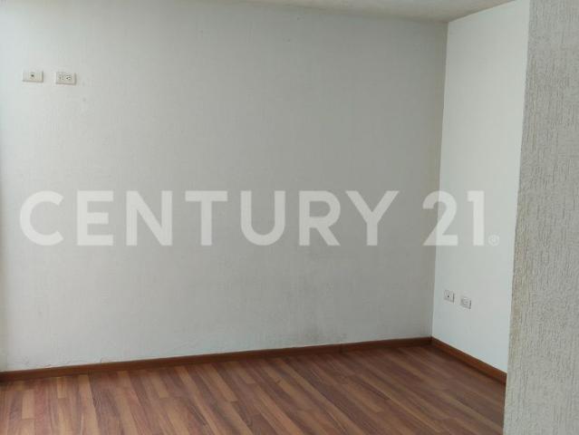 Casa de una planta en Renta en Condominio Marcellana