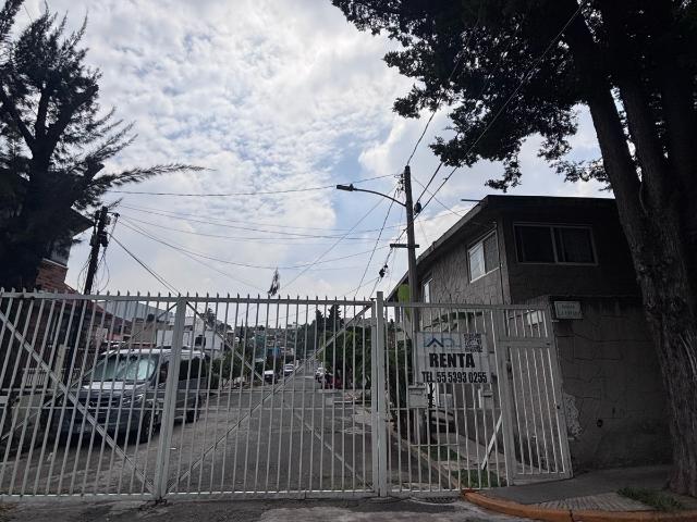 CASA DE UNA PLANTA EN RENTA EN LA CA?ADA ATIZAPAN