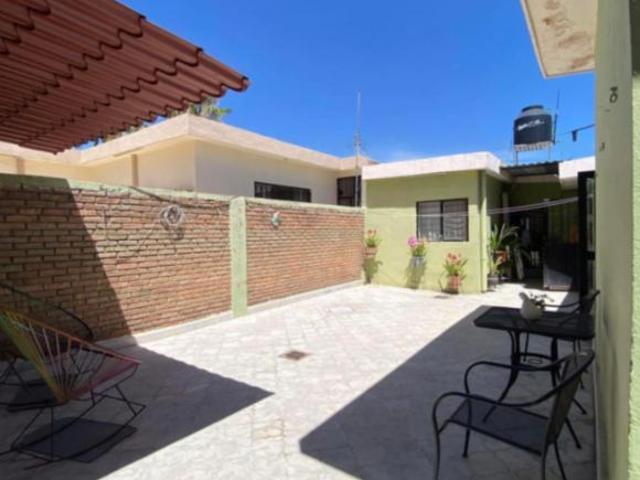 Casa de Una Planta en Venta al Sur de Saltillo | 3 Rec | Amplio Terreno | Cerca de Soriana Abasolo