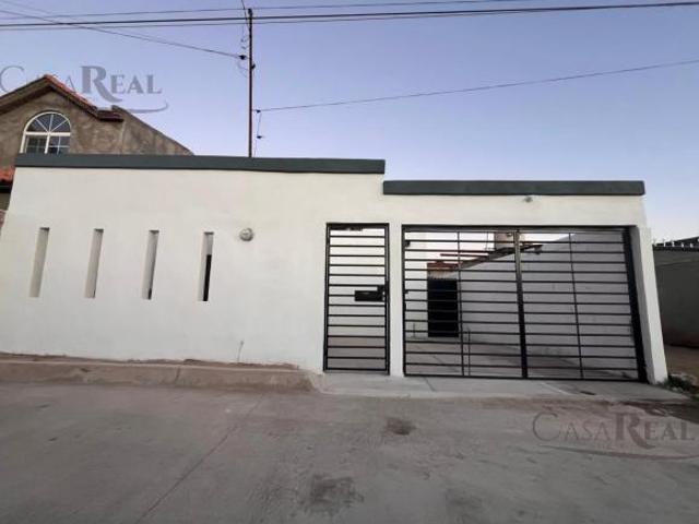 Casa de una planta en venta en la colonia Insurgentes Chihuahua
