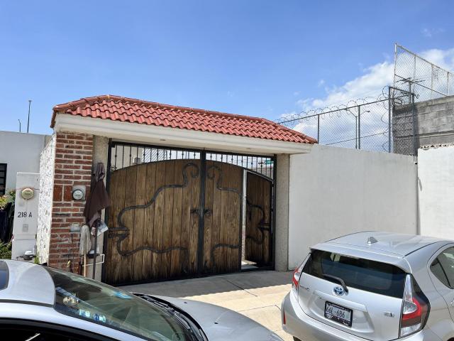 CASA DE UNA PLANTA Y 2 RECAMARAS EN RENTA H?ROES DE LE?N