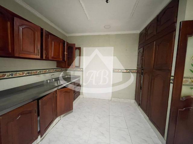 CASA DE USO COMERCIAL BARRIO CASTELLANA|9339