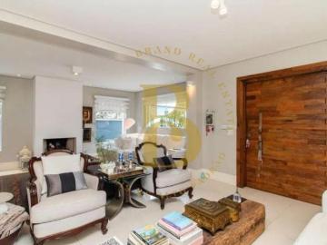 Casa de vila com 270 m², 3 quartos sendo 2 suítes à venda no bairro Brooklin