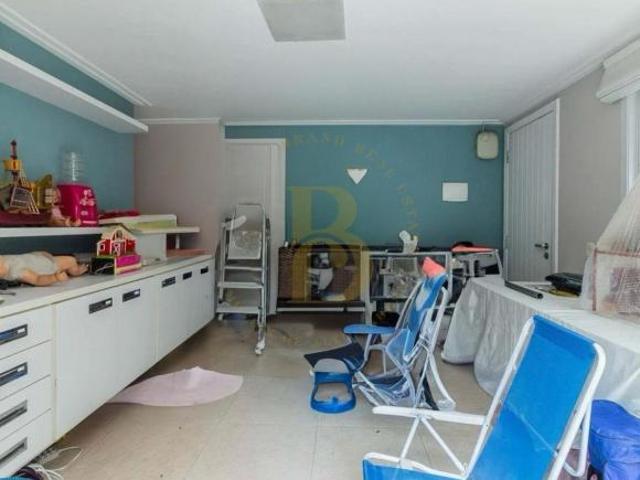 Casa de vila com 300 m², à venda no bairro Sumarezinho. 1 quarteirão do metrô Vila Madalena