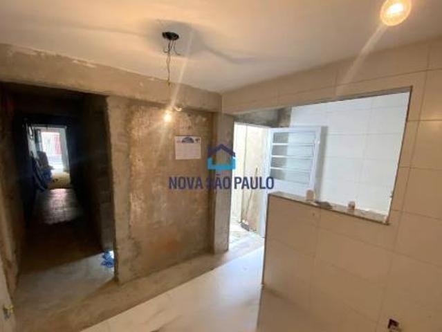 Casa de Vila com 3 quartos sendo uma suíte à venda na Saúde