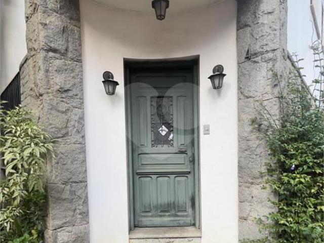 Casa de vila com 4 quartos à venda em Jardim paulista SP