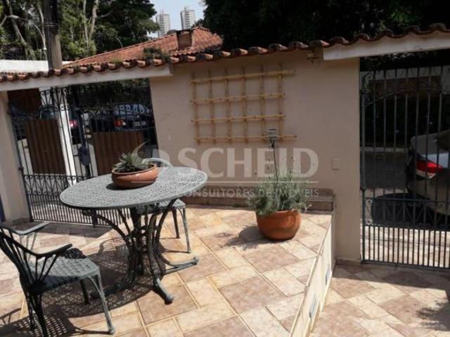 Casa de vila à venda na Granja Julieta