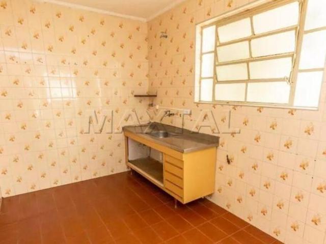 Casa de Vila à Venda, sobrado com 2 Dormitórios, 1 Banheiro e 1 vaga no Bom Retiro