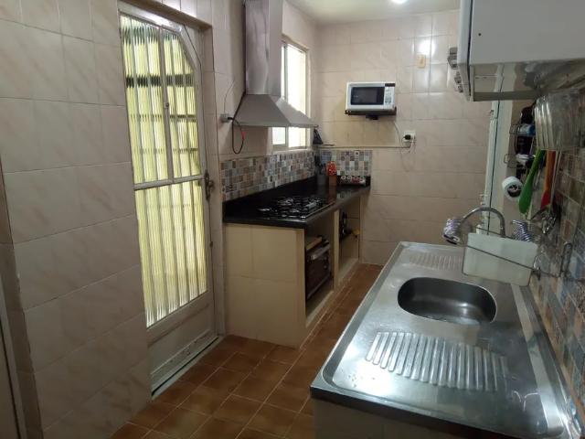 Casa de Vila bem confortavel para vender bairro tranquilo