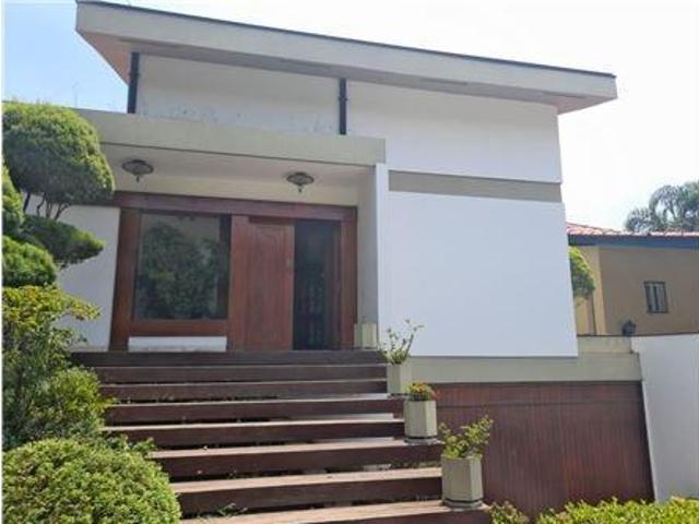 Casa de vila para venda em Morumbi com 4 quartos, sendo 2 suítes, 800m²
