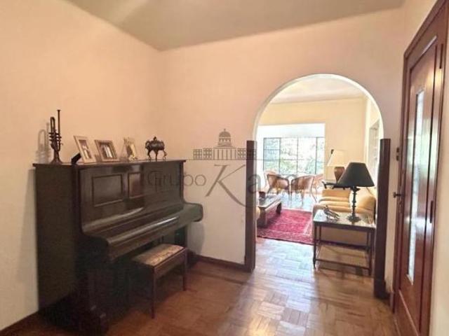 Casa de Vila Perdizes 4 Dormitórios 340m²