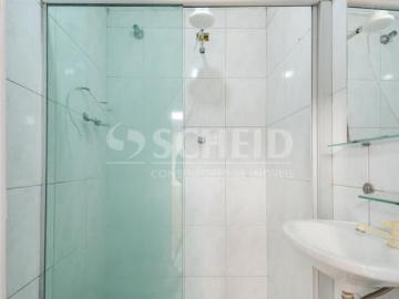 Casa de Villa á Venda no Cambuci com 120m², 6 quartos sendo 3 suítes, 1 vaga