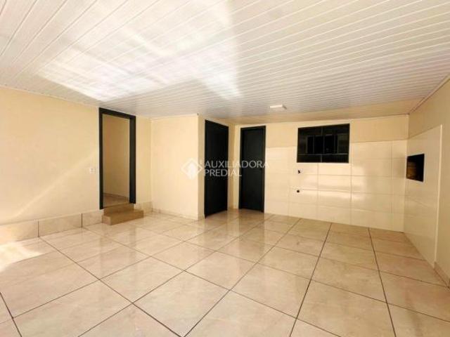 casa de 03 quartos no bairro Vila Nova em Novo Hamburgo