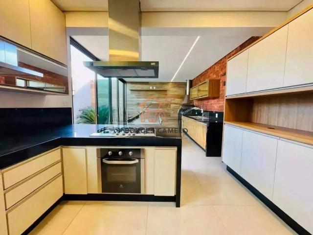 Casa de 141 m² na Dos Salesianos Planalto Belo Horizonte MG, aluguel por R$ 8.000/mês