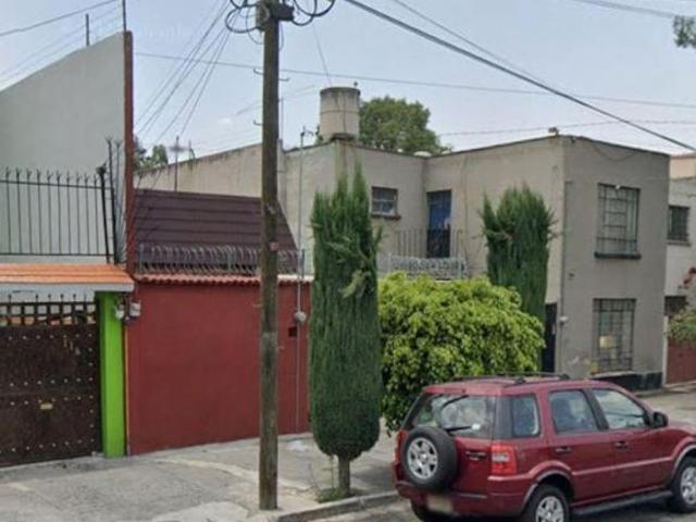 Casa de 144 m² con 3 recámaras en venta en Clavería