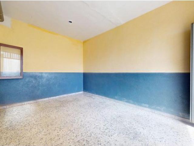 Casa de 145 m2 en Berja para reformar – gran potencial y ubicación céntrica