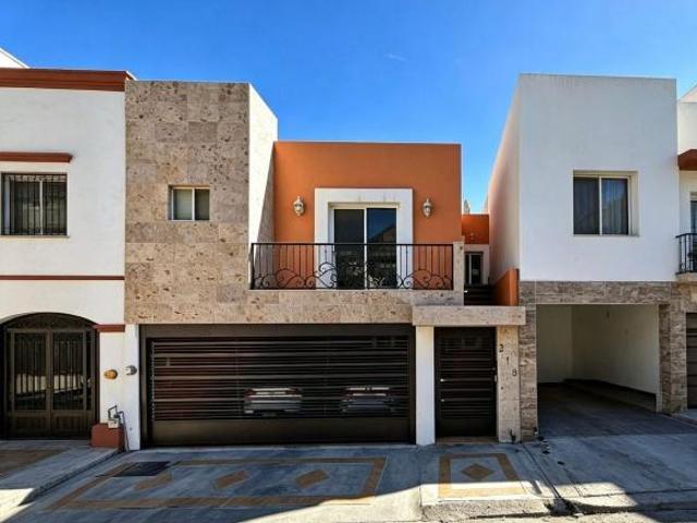 Casa de 150 m² con 2 recámaras en venta en Cumbres Elite