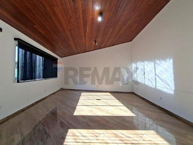 Casa de 150m² para alugar em Pirituba com 3 quartos, 2 banheiros, sem vaga. ótima localização na Zona norte