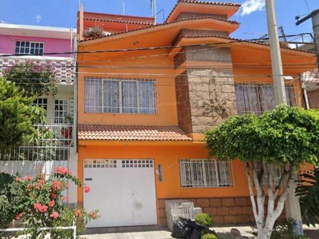 Casa de 151 m² con 3 recámaras en venta en Agua Azul