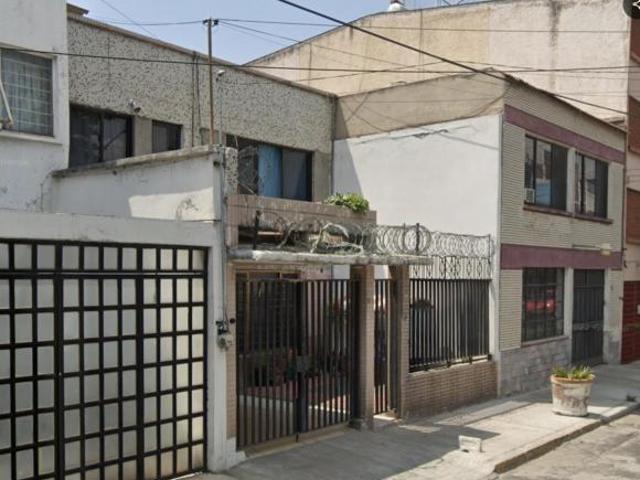 Casa de 156 m² con 3 recámaras en venta en Valle del Tepeyac