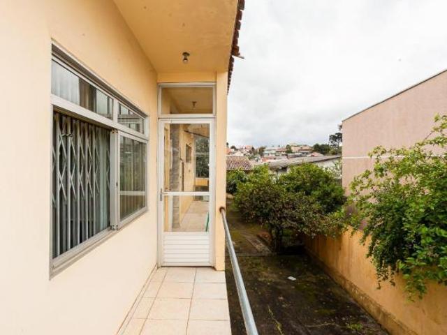 Casa de 158 m² com terreno de 480 m² ZR3 à venda no Novo Mundo Curitiba