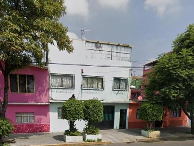 Casa de 158 m² con 4 recámaras en venta en Agrícola Oriental
