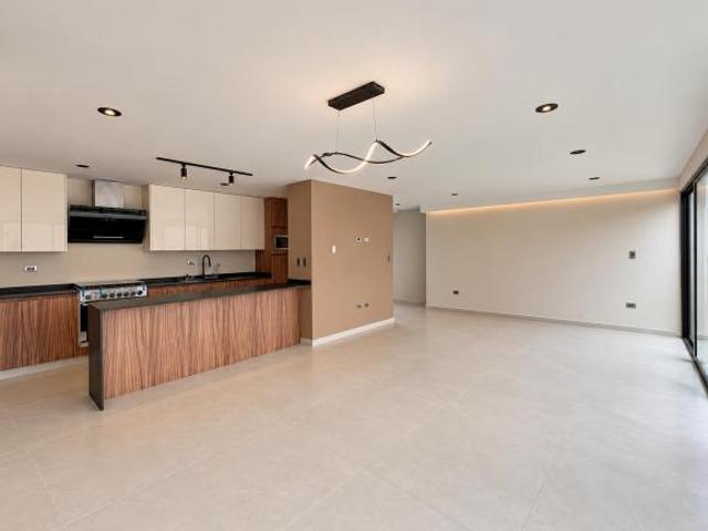 Casa de 163 m² con 4 recámaras en venta en Angelópolis III