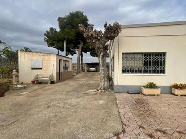Casa de 160 m2 en venta Elche, Comunidad Valenciana