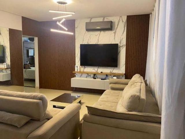 Casa de 160 m² com 3 quartos à venda no Jardim Santa Helena