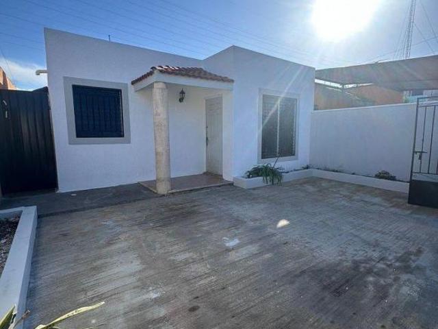 Casa de 160 m² con 2 habitaciones en venta en Fraccionamiento Los Almendros