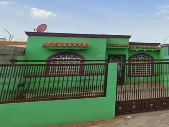Casa de 160 m² con 2 recámaras en venta en Valle Alto