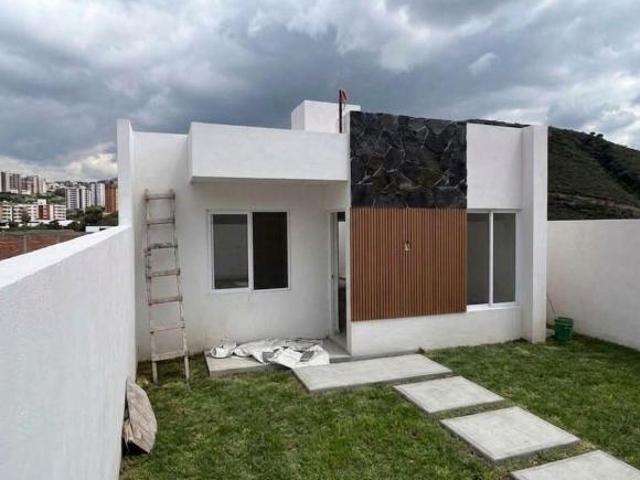 Casa de 160 m² con 2 recámaras en venta en Atlixco
